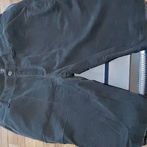 Mens Gap shorts, thin corduroy.